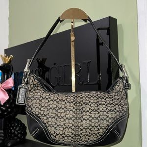 Coach vintage shoulder bag